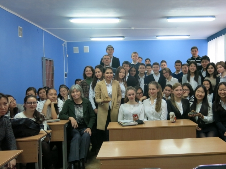 L'école numéro 26 à Bichkek, Kirghizstan